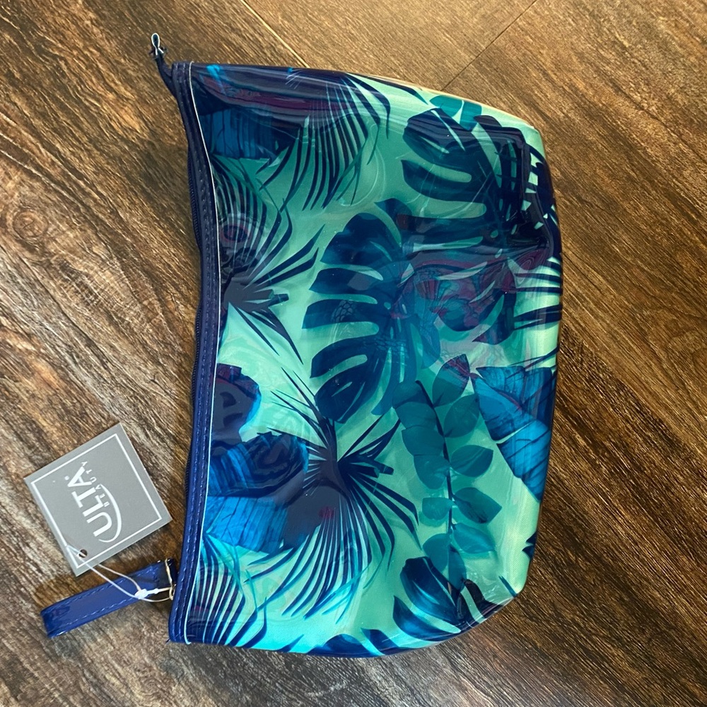 Brand New Zipper Pouch